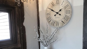 Lobby - Millie's Cottage (Braintree)