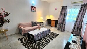 Room - Vmd Apartha Tel (Abidjan)