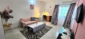Unclassified image, 5 of 30, button - Vmd Apartha Tel (Abidjan)