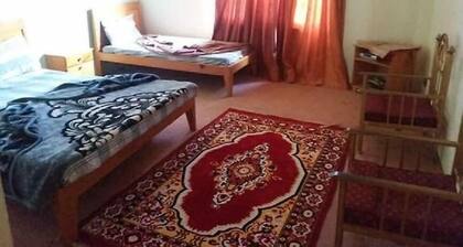 Hotel Kehkashan