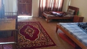 Unclassified image, 3 of 9, button - Hotel Kehkashan (Balakot)