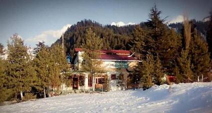 Tourist Inn Hotel Shogran