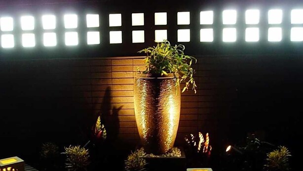 Ảnh chưa phân loại, 1 trong số 3 ảnh, nút
