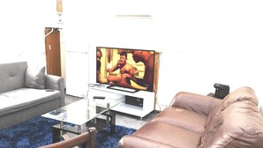 Ảnh chưa phân loại, 2 trong số 16 ảnh, nút