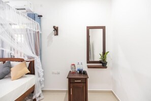 Unclassified image, 5 of 31, button - Hotel Calm Haven Unawatuna (Talpe)