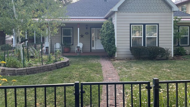 Unclassified image, 1 of 14, button - Charming 3-bedroom home in Weaverville Historic District (Weaverville)