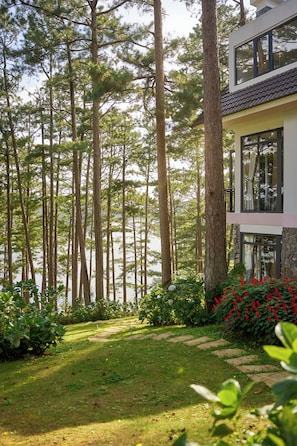 Jardines del alojamiento