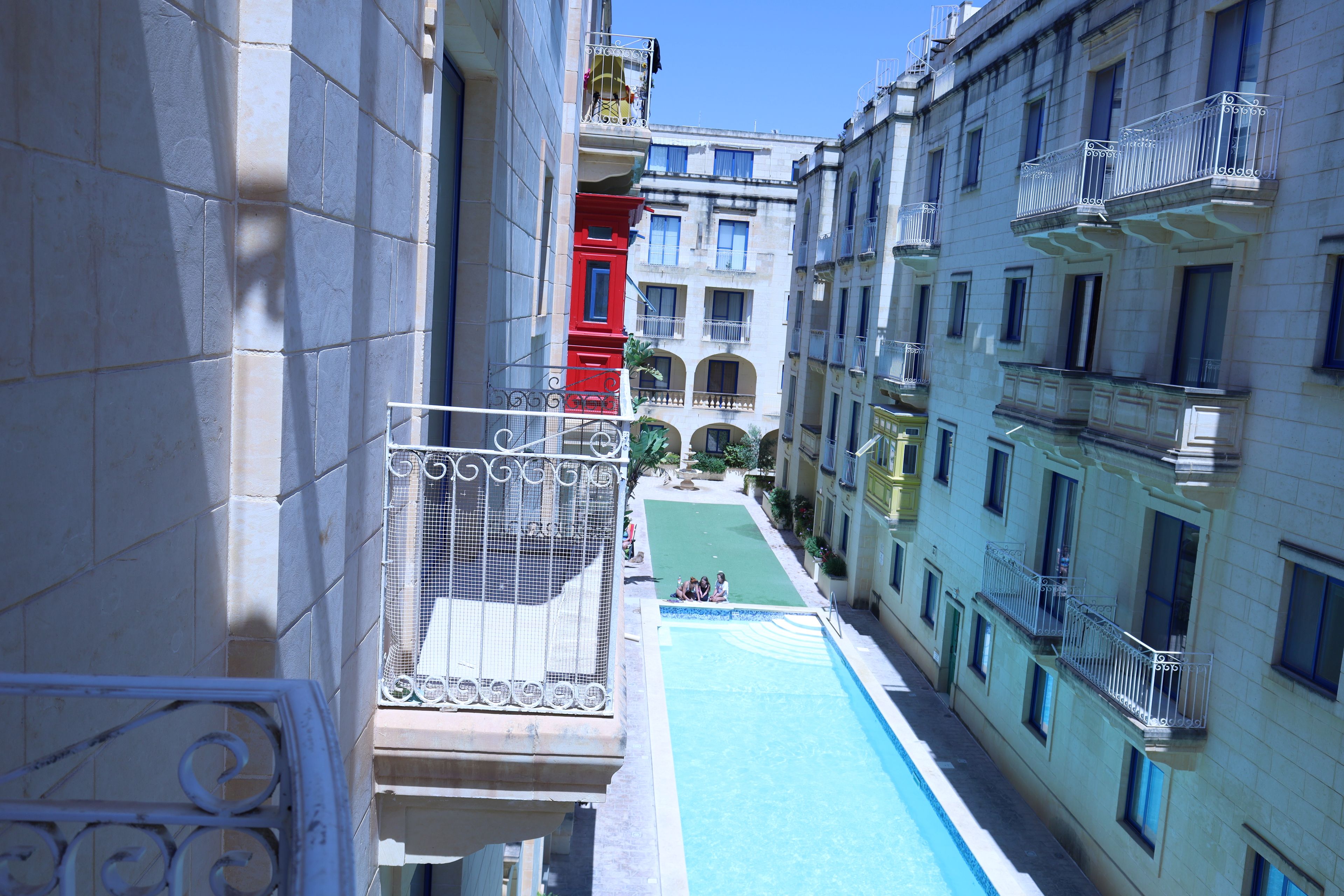 Appartement, balcon, vue piscine | Piscine