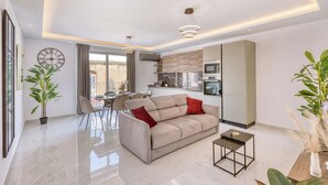 Ảnh chưa phân loại, 4 trong số 39 ảnh, nút