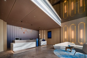 Lobby - Holiday Inn Express Shanghai North Bund Riverside (Shanghai)