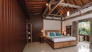 Biệt thự, quang cảnh hồ bơi