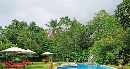 Belo Monte Hotel and Museum