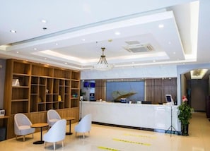 Lobby - Greentree Inn Beijing Qinghe High-speed Railway Station Shangdi Anningzhuang Shell Hotel (Beijing)