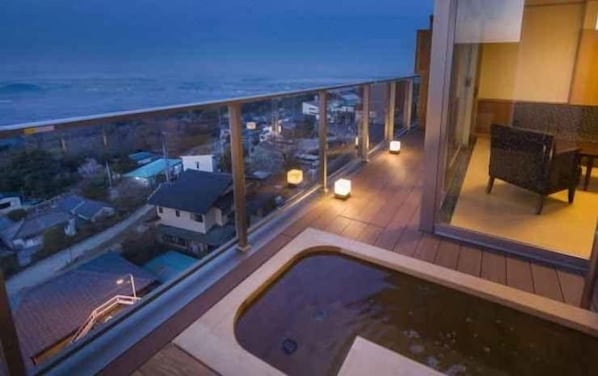 Outdoor spa tub - Tsukubasan Hotel Aokiya (Tsukuba)