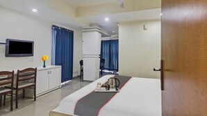 Unclassified image, 2 of 14, button - The Crown Hotel (Hyderabad)