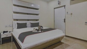 Unclassified image, 5 of 14, button - The Crown Hotel (Hyderabad)