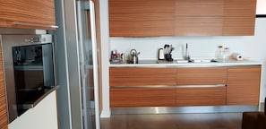 Private kitchen - Design Central Apartment (Bergamo)
