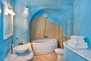 Bathroom - Mirabo Luxury Villas Adults Only (Santorini)