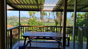 Outdoor dining - Bluff Accommodation - Aybriden Self-catering (Bluff)