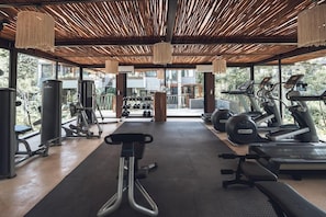 Ảnh chưa phân loại, 5 trong số 83 ảnh, nút