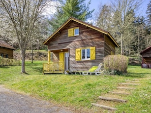 Unclassified image, 2 of 42, button - Residence la Chazotte (Saint-Jacques-d'Ambur)