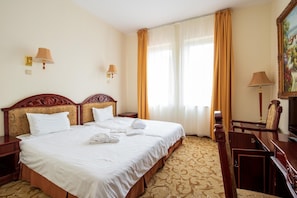 Room - Hotel Bellevue (Esztergom)