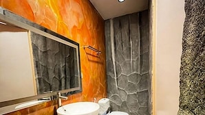 Bathroom - Gamma Grape Experience Cottage (Kedungredjo)