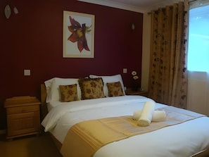Unclassified image, 3 of 16, button - Remarc Guest House (Bishop's Stortford)