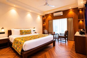 Room - Summit By The Ganges Beach Resort & Spa (Rishikesh)