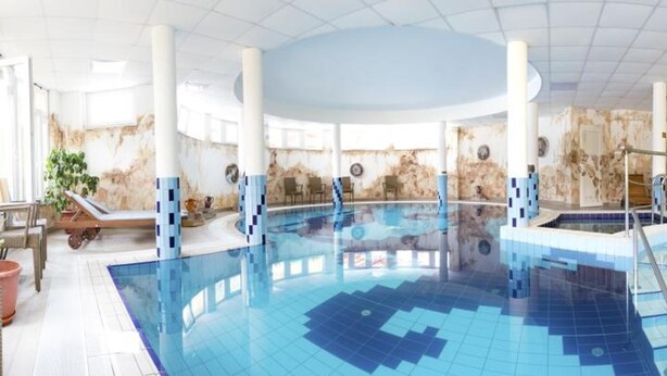 Pool - Venus (Zalakaros)