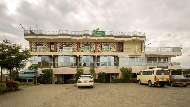Unclassified image, 1 of 32, button - Three Ways Hotel (Naivasha)
