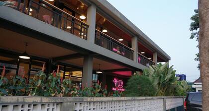 Amaze Hotel Kediri