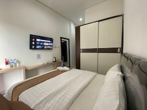 Room - Amaze Hotel Kediri (Ngasem)