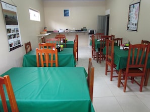 Ảnh chưa phân loại, 3 trong số 58 ảnh, nút