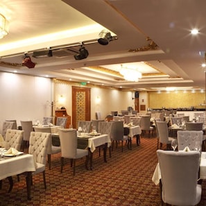 Ảnh chưa phân loại, 3 trong số 55 ảnh, nút