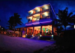 Unclassified image, 2 of 47, button - Hotel Royal Blue (San Pedro)