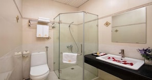 Unclassified image, 5 of 21, button - Hotels Van Mieu (Hanoi)