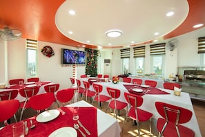 Unclassified image, 3 of 21, button - Hotels Van Mieu (Hanoi)