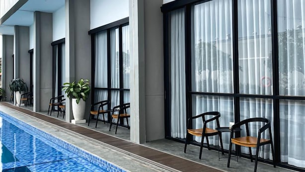 Ảnh chưa phân loại, 1 trong số 20 ảnh, nút