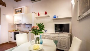 Unclassified image, 2 of 22, button - Pignone Apartment (Florence)