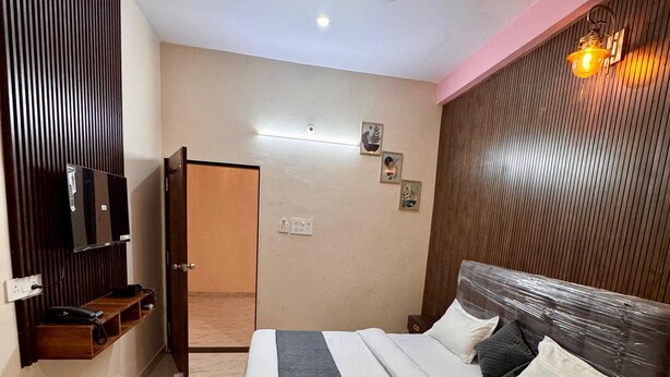 Unclassified image, 1 of 22, button - The Nest Inn (Varanasi)