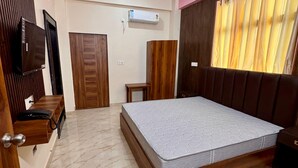Unclassified image, 5 of 22, button - The Nest Inn (Varanasi)