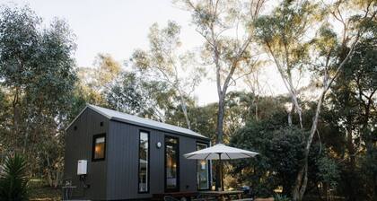 Djindarup Retreat Lakeview Tiny House 1