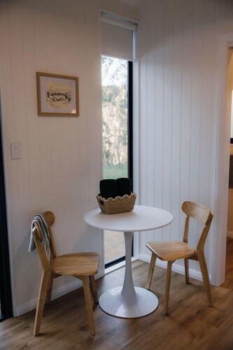 Djindarup Retreat Lakeview Tiny House 1
