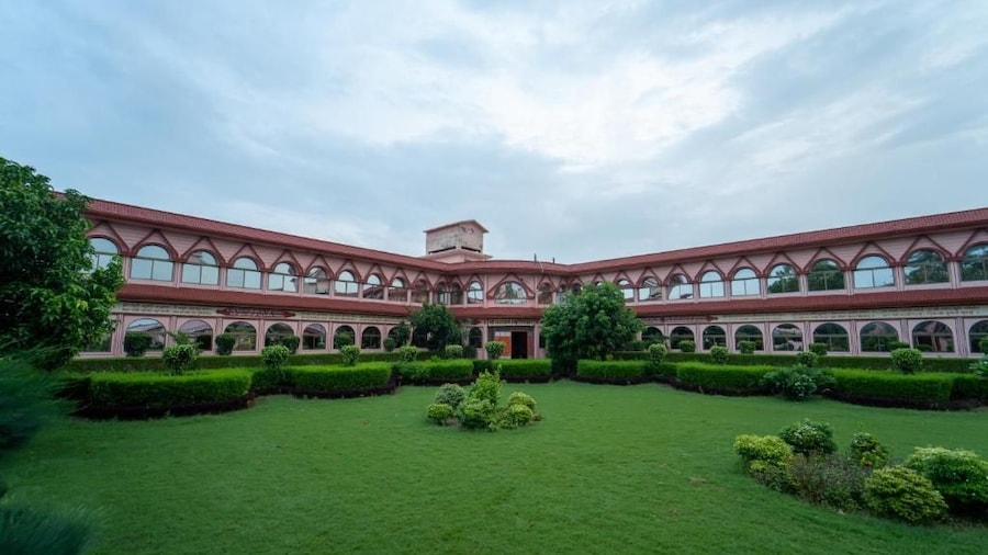 Omji Ashram - Udasin Sangat Rishi