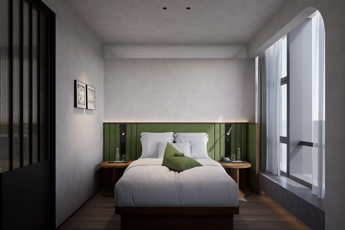 Suite familiar, vistas a la ciudad | Espacio para trabajar con un portátil y wifi gratis