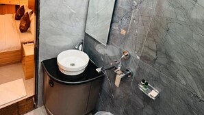 Unclassified image, 5 of 17, button - Hotel RS Grand (Mughalsarai)