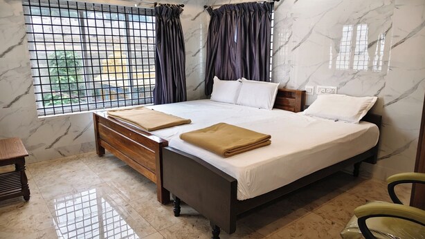 Room - Maruti residency (Annamalai R.F.)