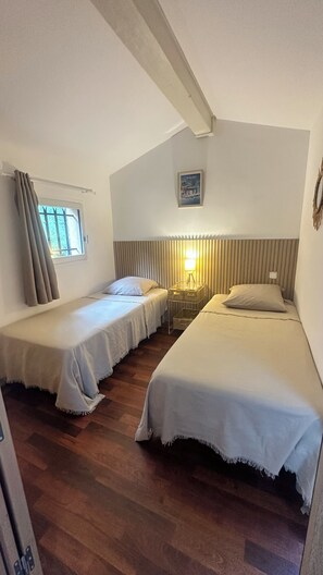 Room - "Lou Mazetti" Cottage in Pramousquier - Le Lavandou (Le Lavandou)
