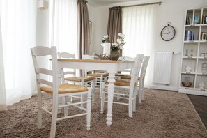 Dining - Holiday home with 3 bedrooms (Fuhlendorf)